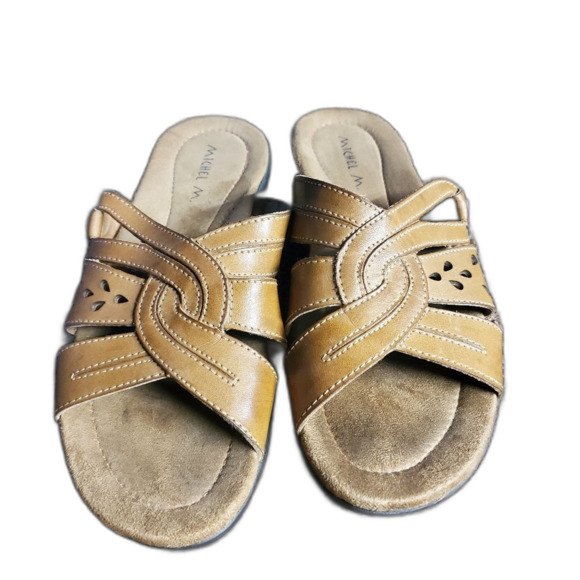 Michel M Slip-on Sandals Bali SN# 778381 Designer Leather Knotwork Pattern - Picture 2 of 8